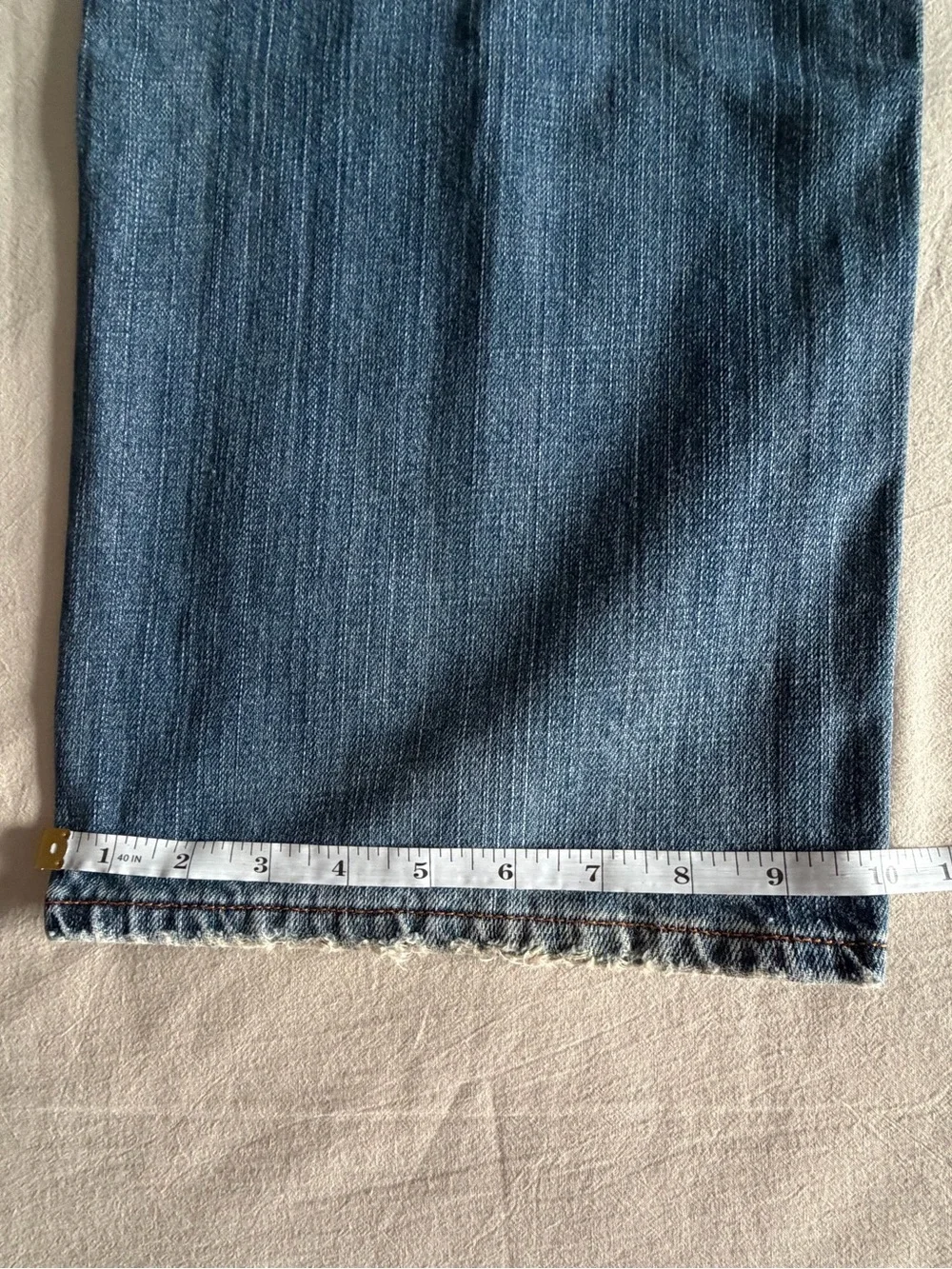 Y2K 2006 Levi’s 569 Loose Straight Jeans Men’s 36x32 Faded Medium Blue